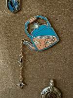 Sunshine Teapot (pin badge)